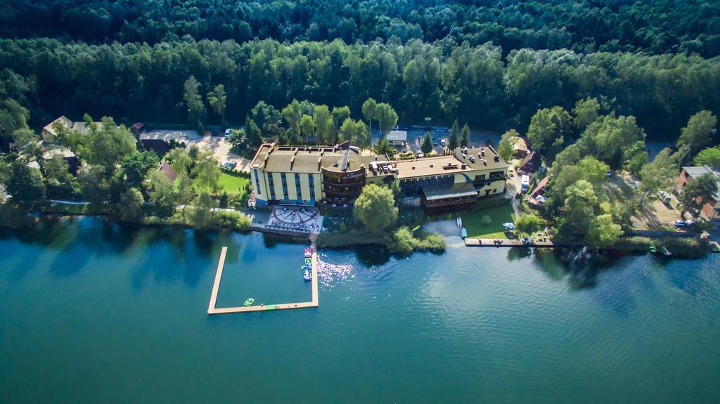 Shuma Hotell Dąbrowa Górnicza Exteriör bild
