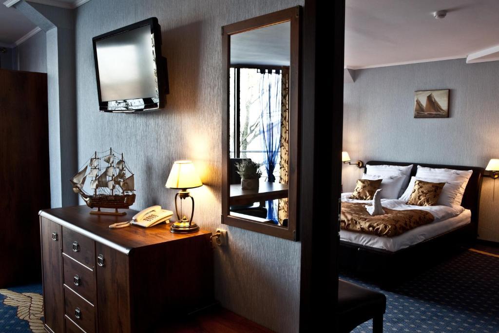Shuma Hotell Dąbrowa Górnicza Rum bild